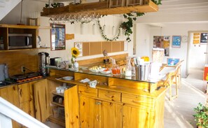 Dining - Onkel Inn 1886 - Hostel (La Paz)