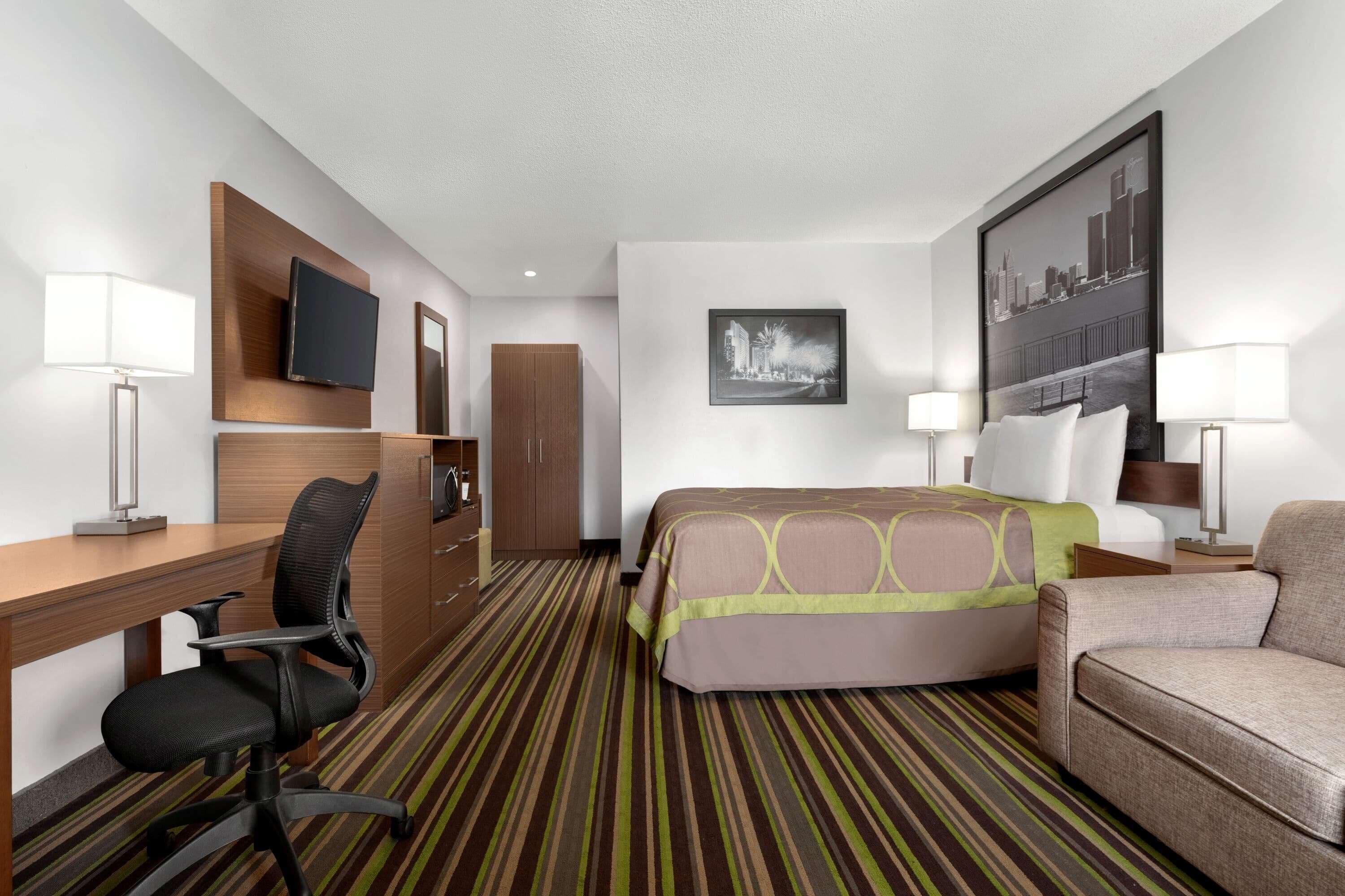 Room, 1 Queen Bed, Non Smoking (2nd Floor) | Minibar, desk, blackout drapes, iron/ironing board