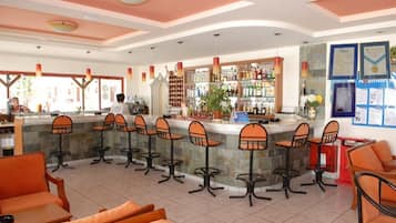 Bar (in der Unterkunft)
