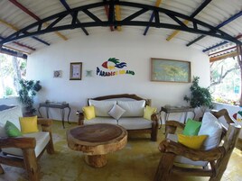 Mostrador para check-in y check-out