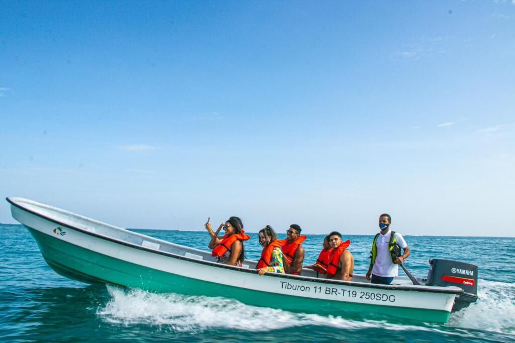 private beach, white sand, sun-loungers, snorkelling