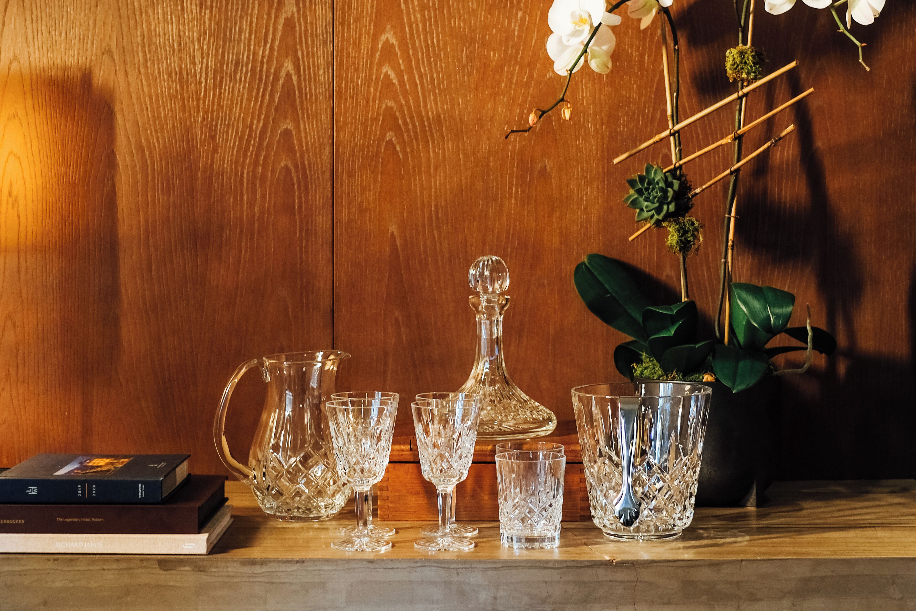 caruso suite | living area | 55-inch flat-screen tv with cable channels, tv, pay films