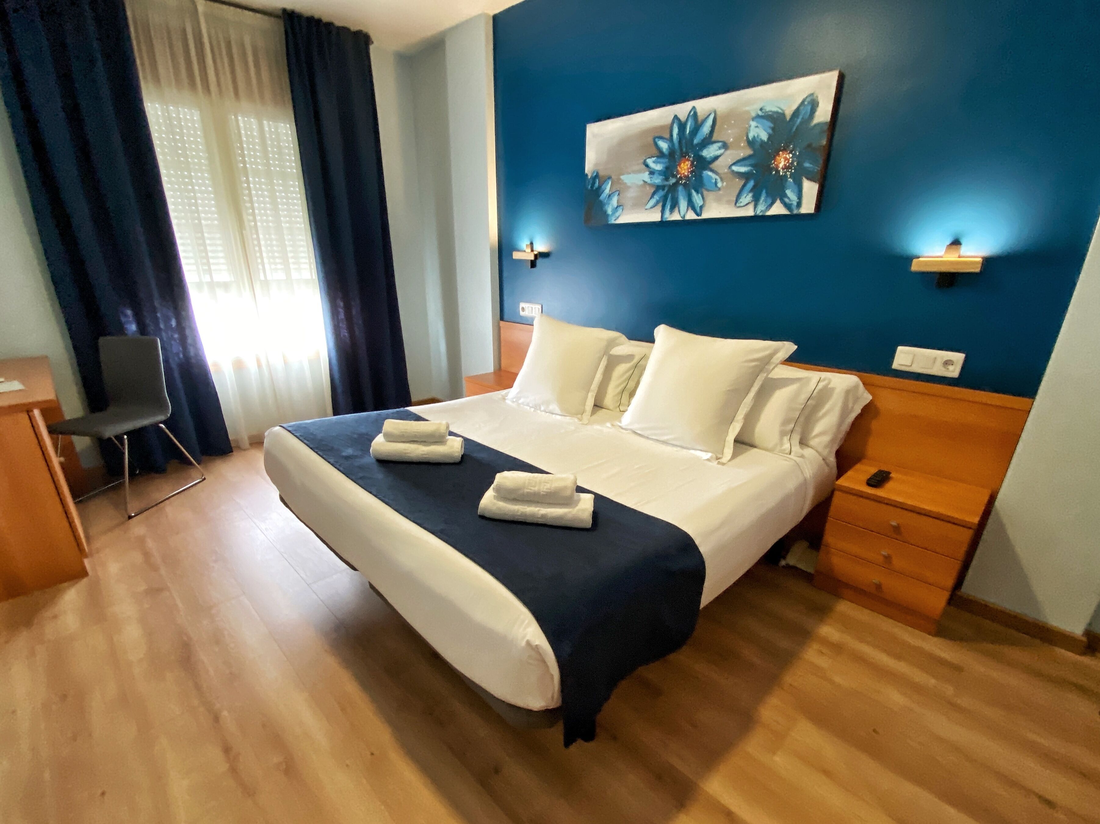double room | 1 bedroom, premium bedding, in-room safe, desk