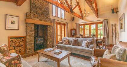 Wanaka Homestead Lodge & Cottages