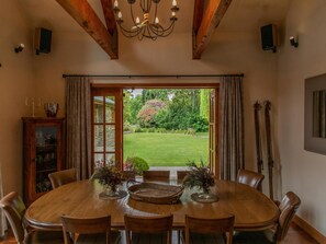 Private kitchen - Wanaka Homestead Lodge & Cottages (Wanaka)