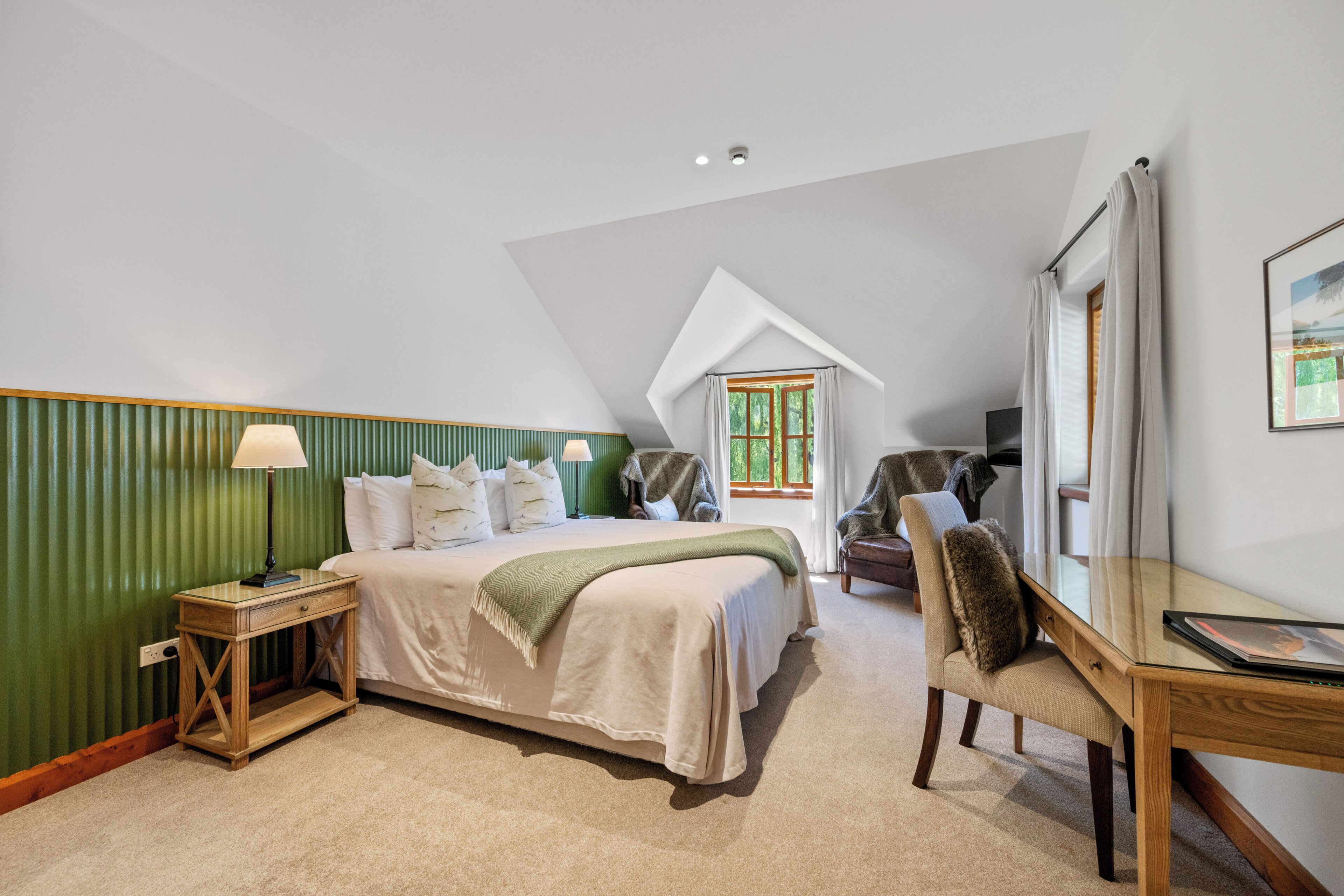 Super King Lodge Room