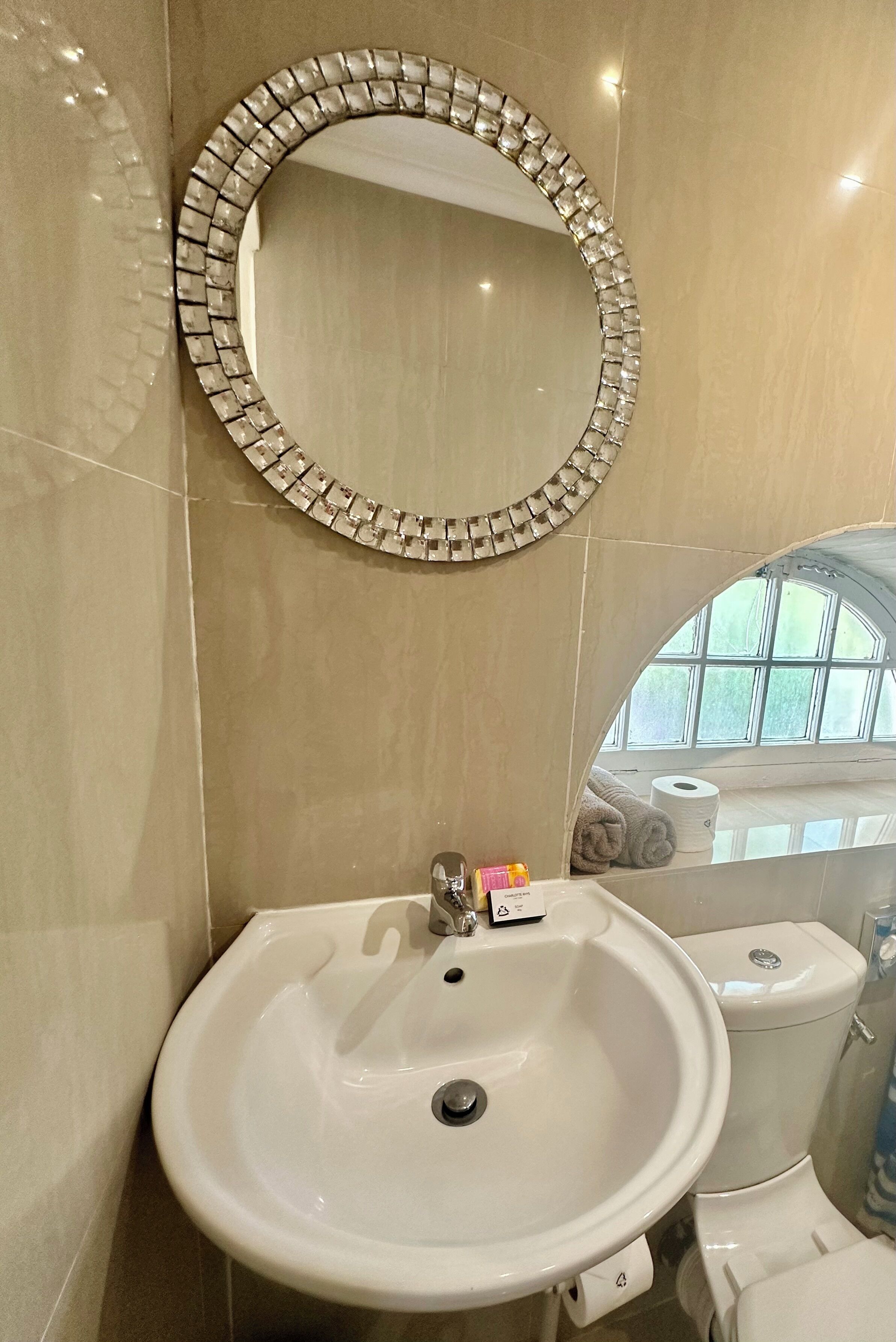 Photo - Ashby Manor Guest House