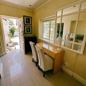 Comfort-Studio (Self-Catering) | Businesscenter im Zimmer