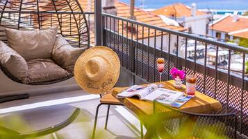 Chambre Double Exécutive, vue mer | Coin séjour