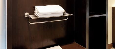 Rom – superior | Blendingsgardiner og wi-fi (inkludert)