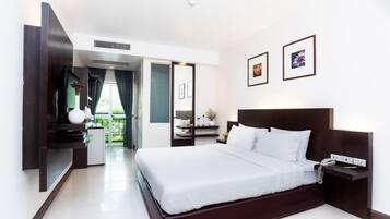 Deluxe | Blackout curtains, free WiFi