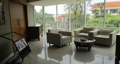 Anggrek Shopping Hotel