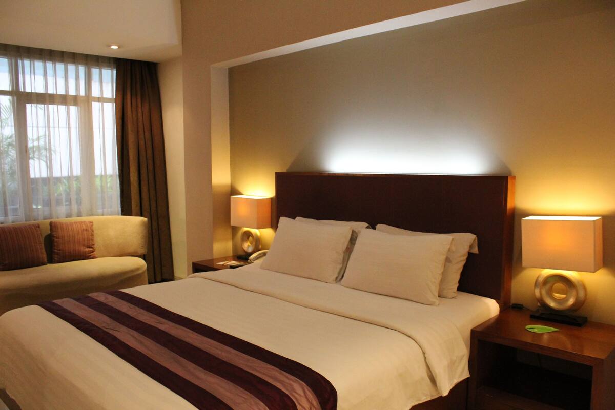 Deluxe Double or Twin Room