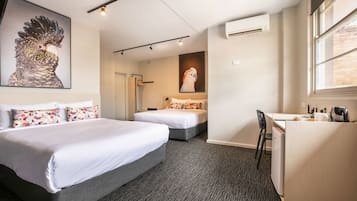 开间, 2 张大床 | 办公桌、熨斗/熨衣板、免费 WiFi、床单
