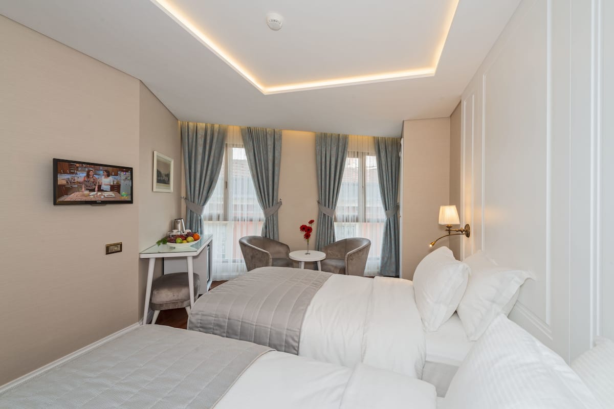 Minibar, in-room safe, desk, soundproofing
