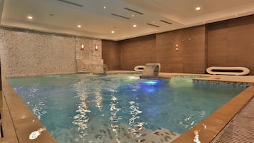 Udendørs pool