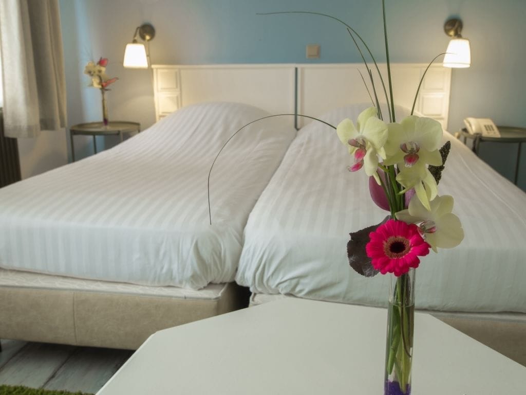 Blackout drapes, rollaway beds, free WiFi, bed sheets