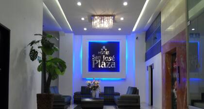 Hotel San Jose Plaza