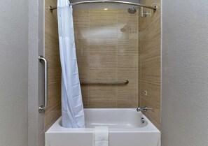 Dusche im Bad
