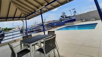 Piscina externa