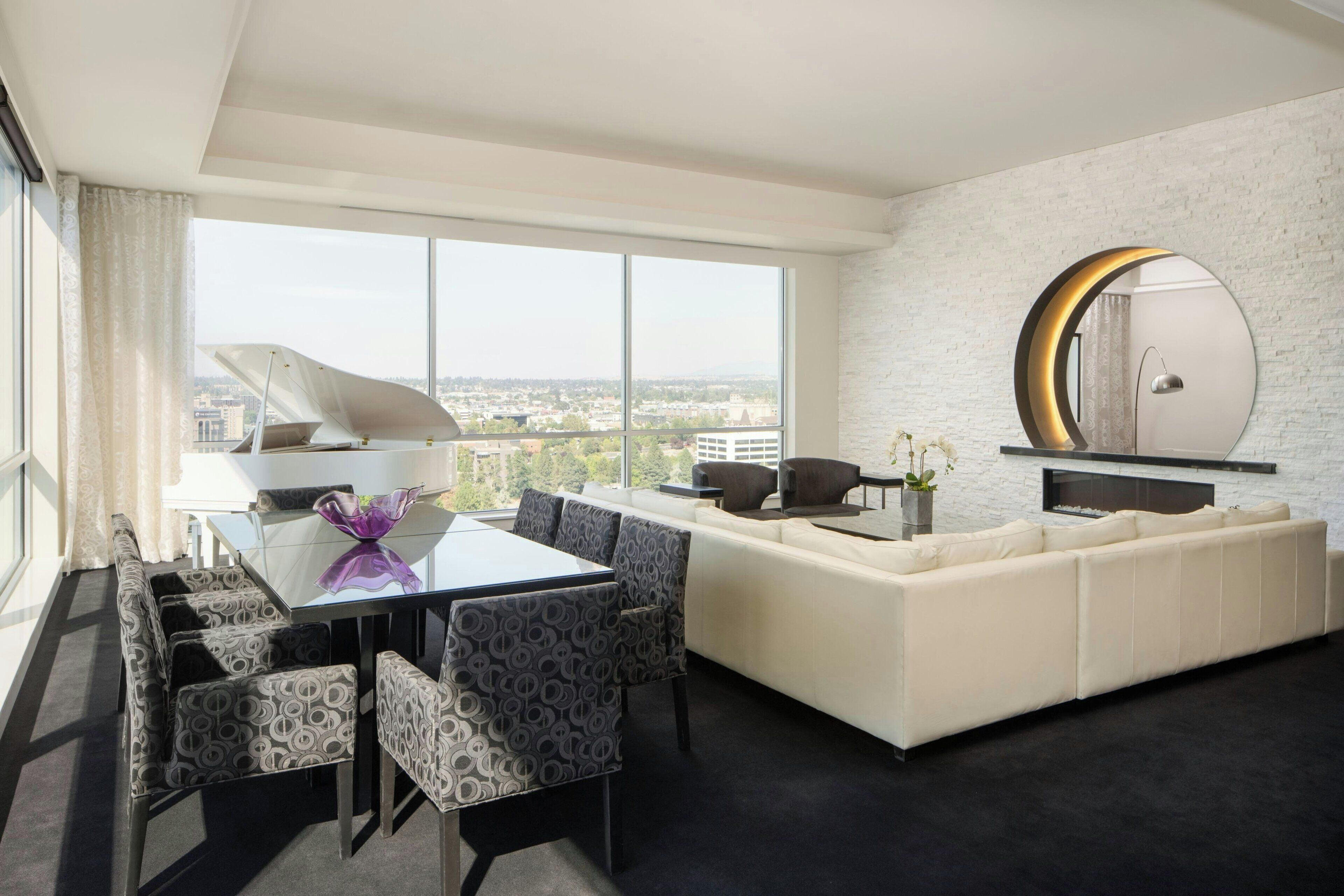 1 bedroom, Frette Italian sheets, premium bedding, pillowtop beds