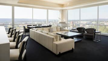 1 bedroom, Frette Italian sheets, premium bedding, pillow-top beds