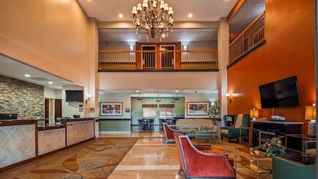 Lobby. Best Western Plus Zion West Hotel
