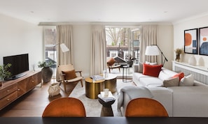 Penthouse Premium | Vardagsrum | Smart-tv