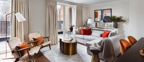 Premium-Penthouse | Hochwertige Bettwaren, Zimmersafe, schallisolierte Zimmer