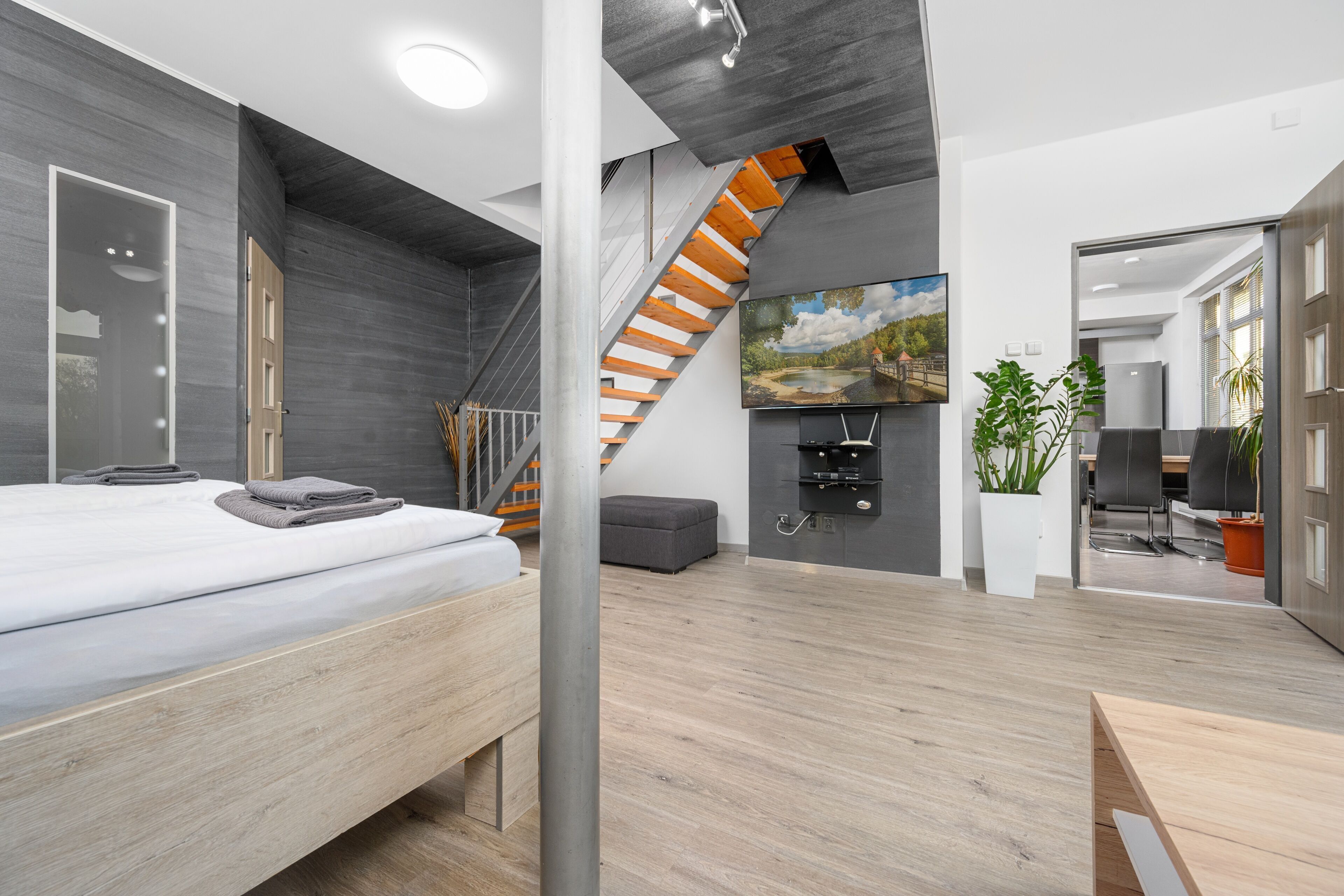 In-room safe, cribs/infant beds, free WiFi, bed sheets