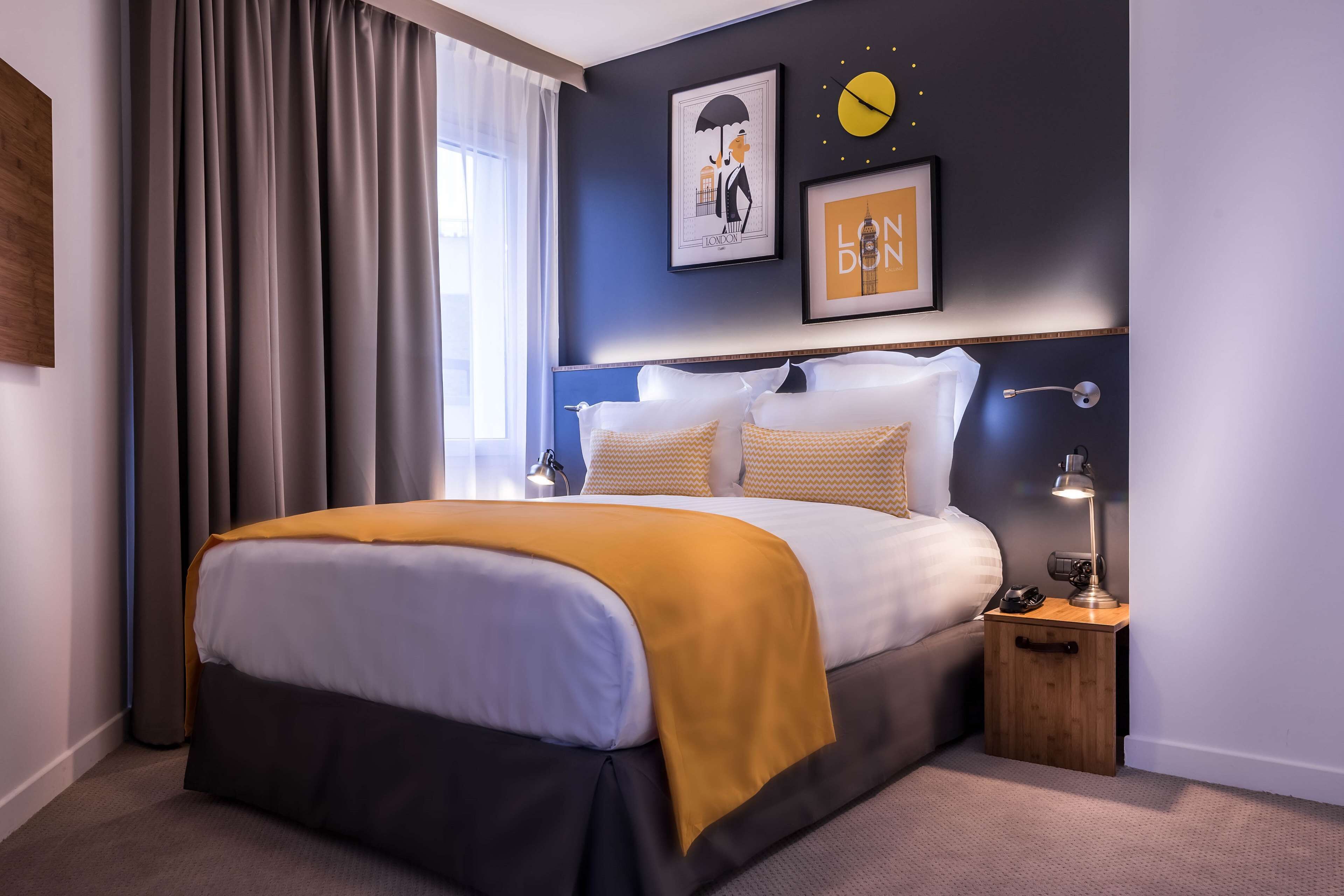 Foto - Best Western Plus Suitcase Paris La Defense
