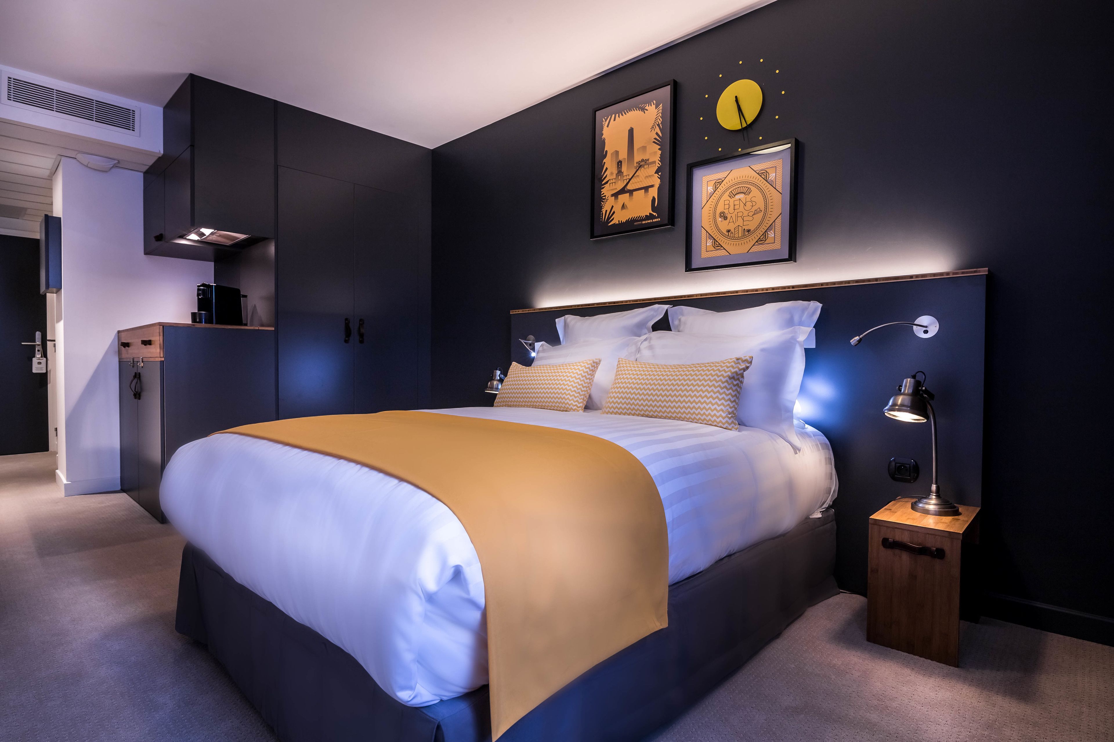 Foto - Best Western Plus Suitcase Paris La Défense