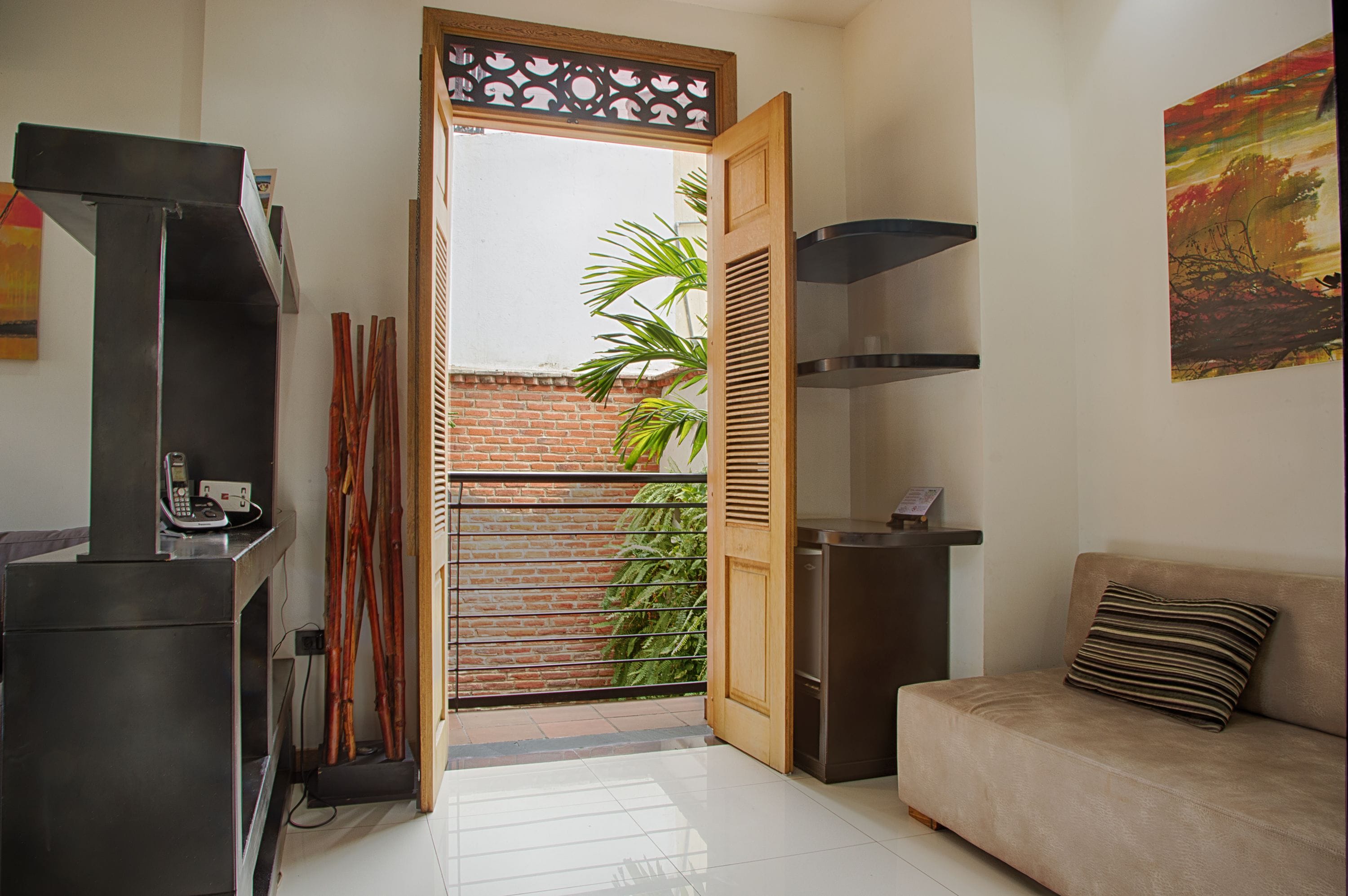 suite | living area | 32-inch lcd tv with satellite channels, tv, tablet