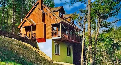 Honeymoon Hills Gatlinburg Cabin Rentals