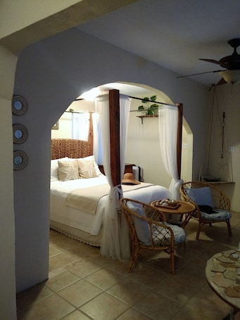 华丽小屋, 私人浴室 (Hidden Gem) | 特色装修、特色家居、笔记本电脑工作区、床单