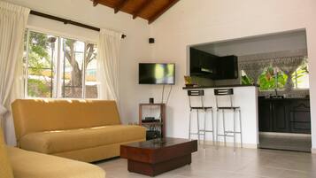 32 inci televisyen LED dengan kabel, TV