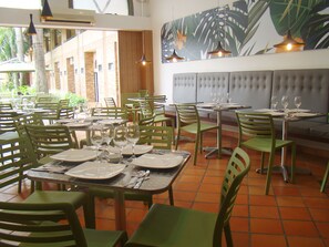 Restaurant - Hotel Palmera Real (Bucaramanga)