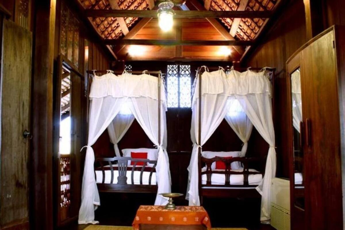 Minibar, desk, rollaway beds