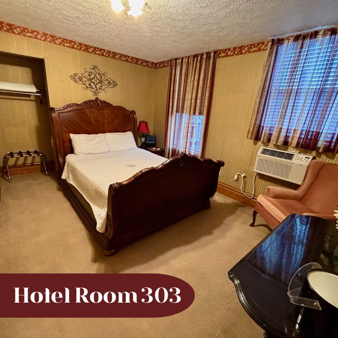 Standard Room, 1 Queen Bed | Free WiFi, bed sheets