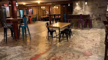Bar (en la propiedad)