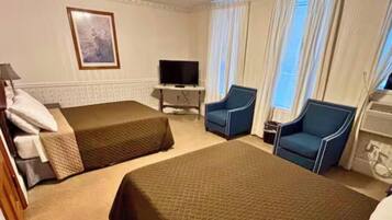 Deluxe Double Room, 2 Double Beds | Free WiFi, bed sheets