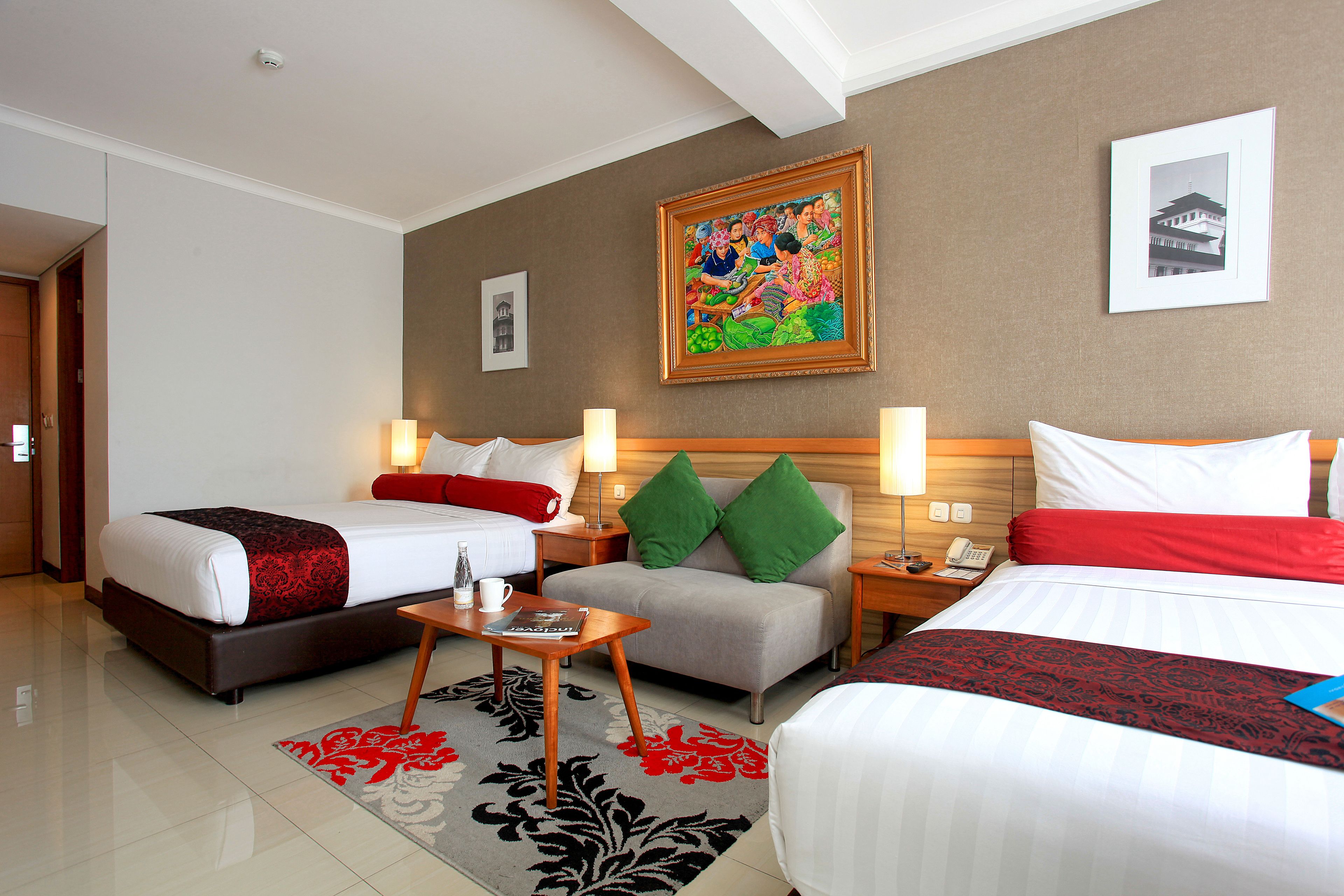 family room | in-room safe, desk, laptop workspace, free wifi