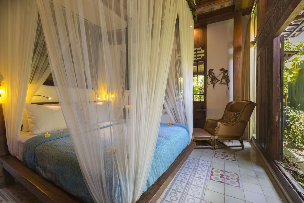 Family Villa, 2 Bedrooms, Garden View, Garden Area | Minibar, in-room safe, desk, free WiFi