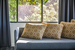 公寓, 2 间卧室 | 办公桌、熨斗/熨衣板、免费 WiFi、床单