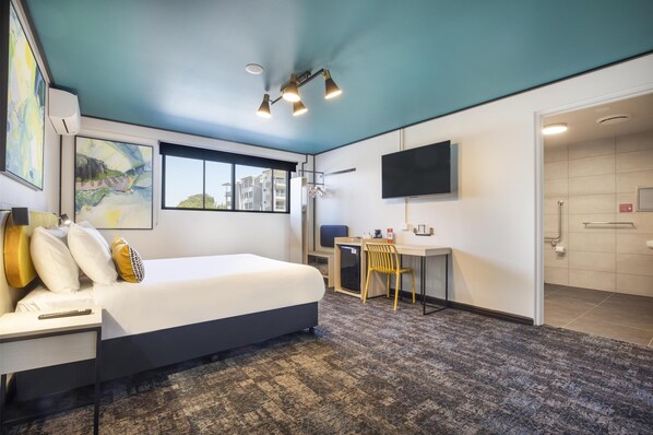 Studio Standar, difabel mobilitas | Setrika/meja setrika, Wi-Fi gratis, dan seprai linen