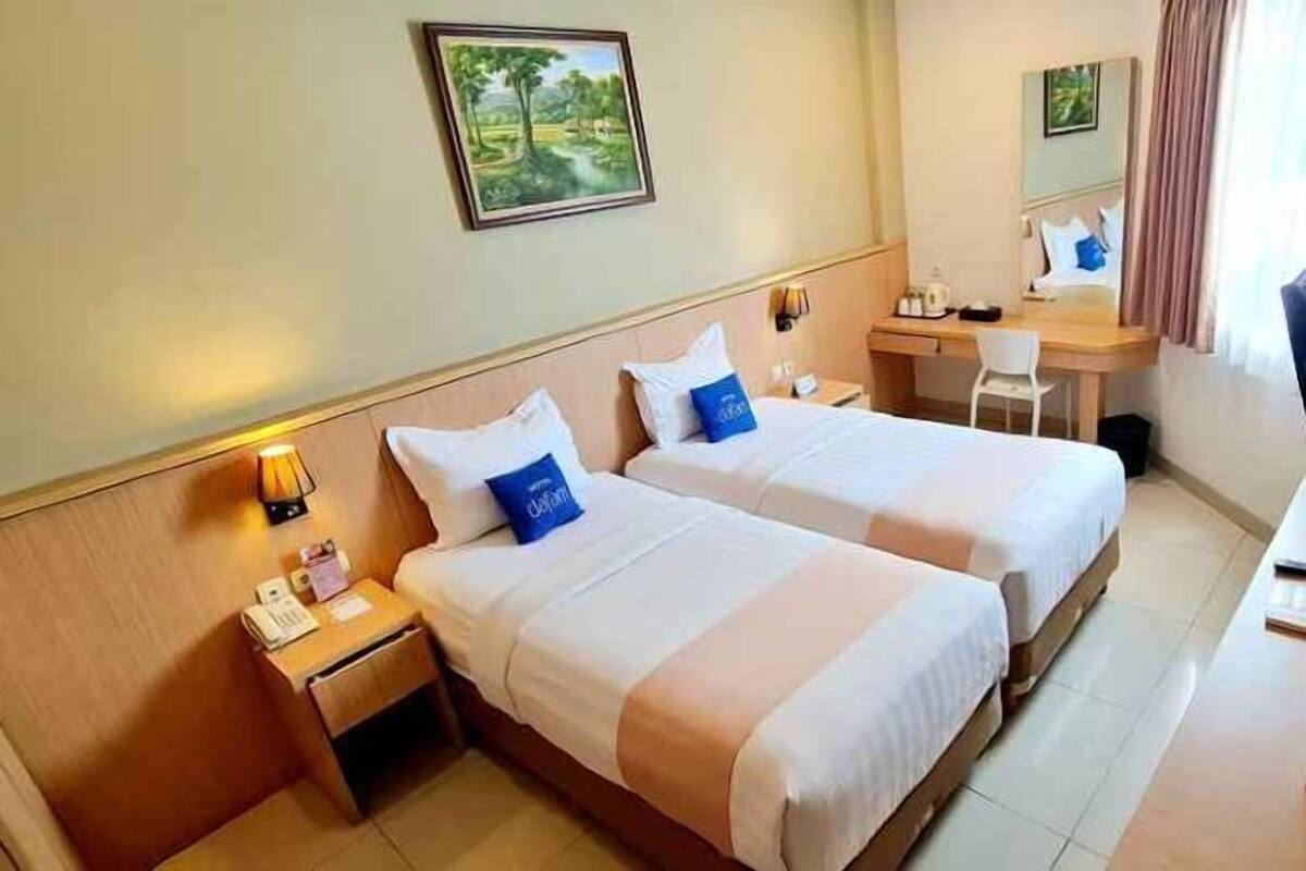 1 bilik tidur, bar mini, peti besi dalam bilik