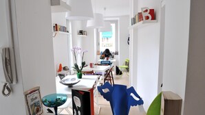 Lounge - Gogol'Ostello & Caftè Letterario - Hostel (Milan)