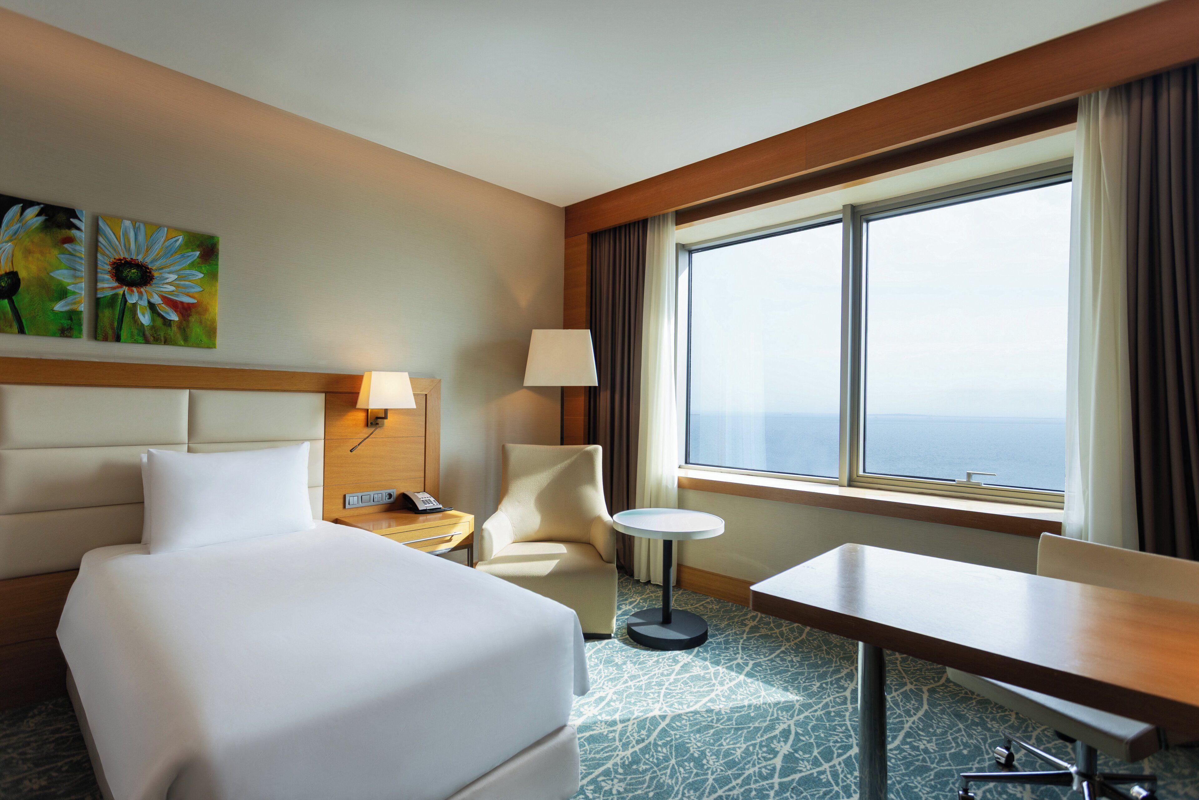 Minibar, in-room safe, desk, soundproofing