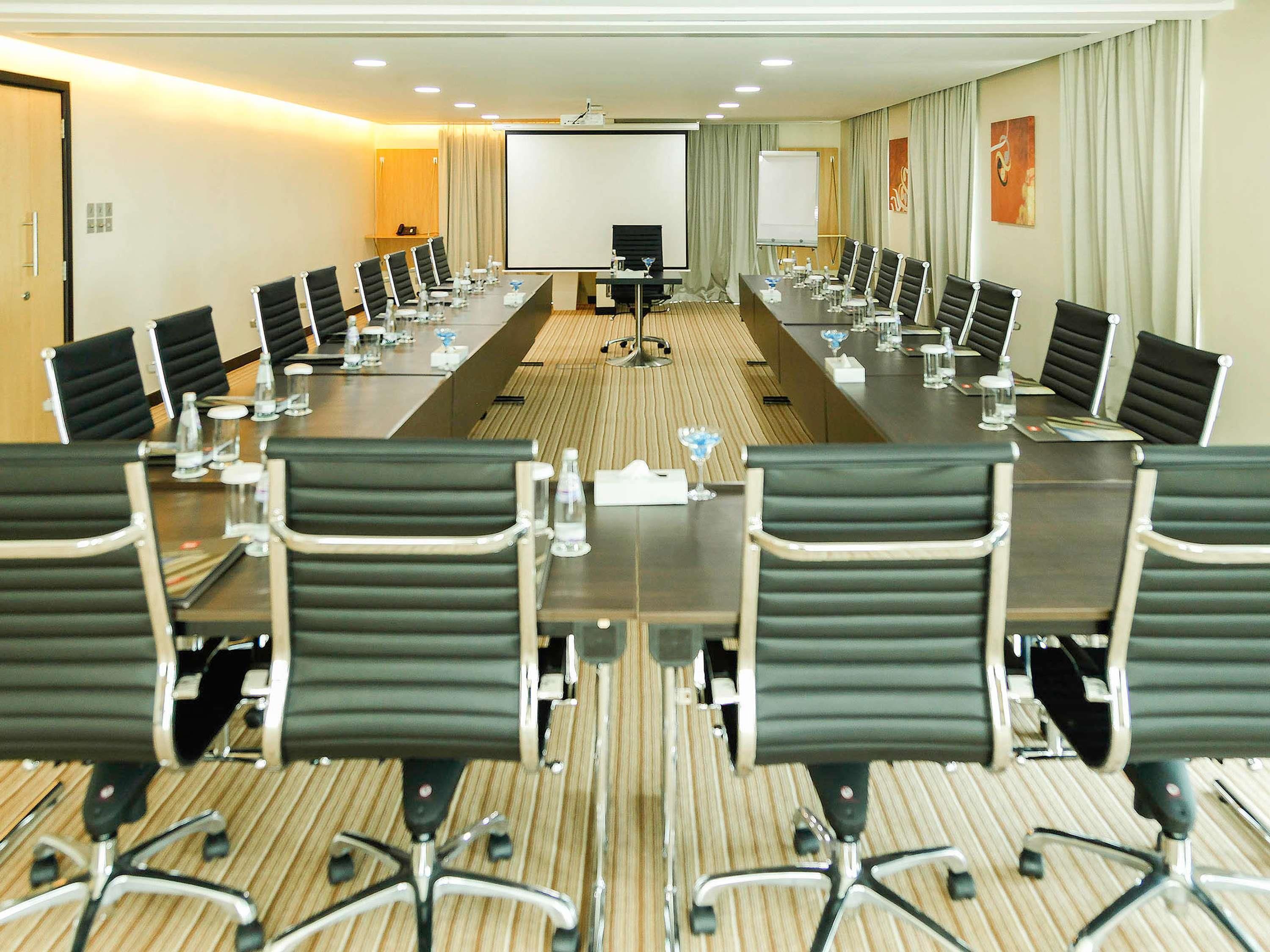 Meeting facility