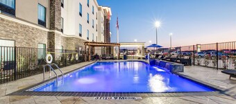 แฮมป์ตัน อินน์แอนด์สวีทส์ สนามบินดัลลาส/ฟอร์ตเวิร์ธ เซาท์